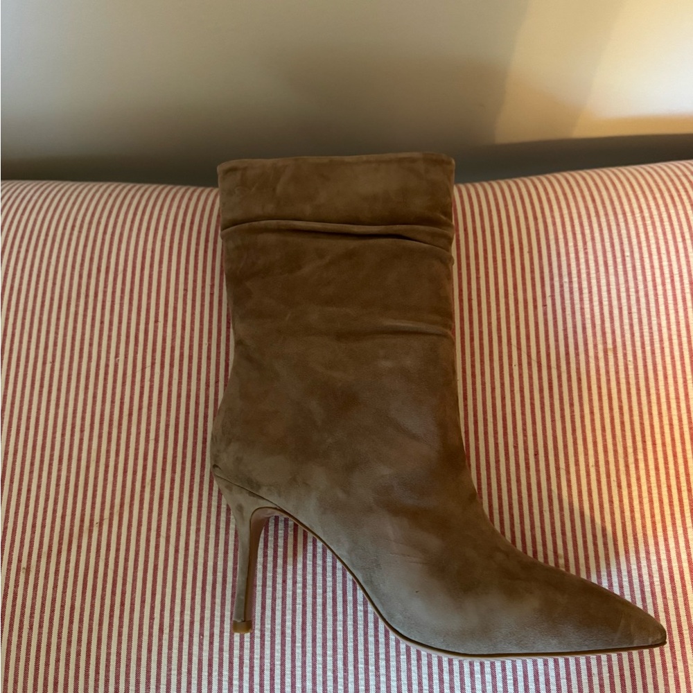 Steve Madden heeled suede booties